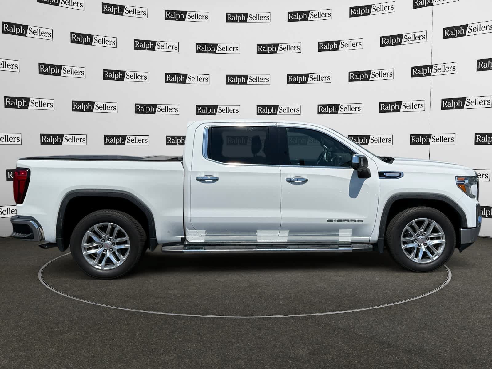 Used 2020 GMC Sierra 1500 SLT RWD image 7
