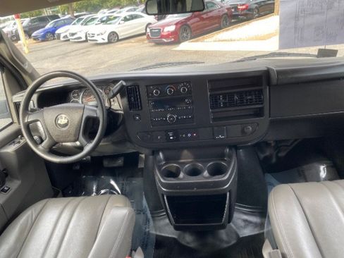 Used 2023 Chevrolet Express 3500 LS RWD image 11