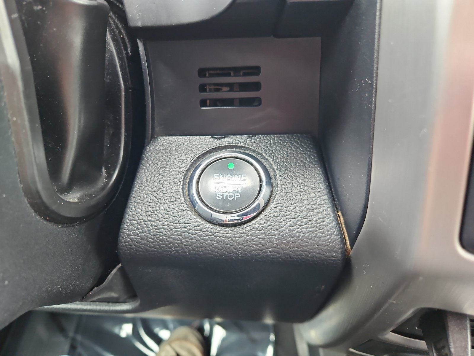 Used 2020 Ford F250 Platinum AWD/4WD image 25
