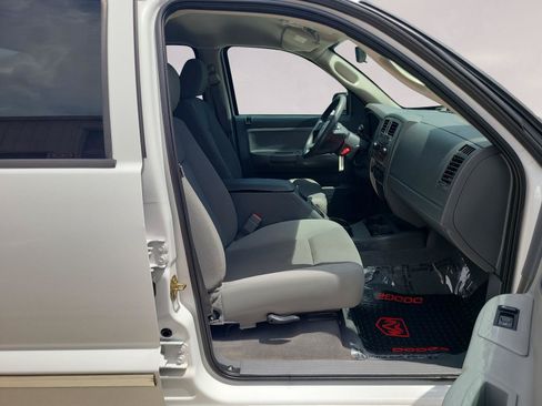 Used 2006 Dodge Dakota SLT w/ SLT Value Group RWD image 22