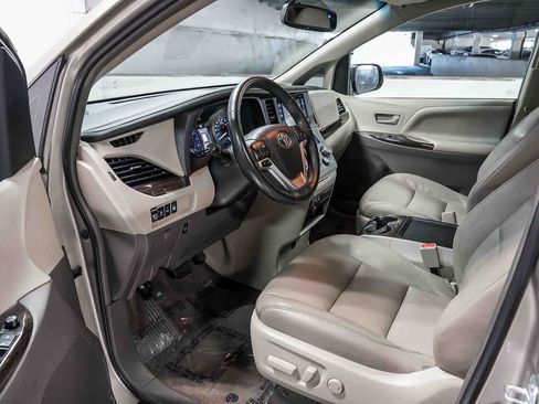 Certified 2016 Toyota Sienna XLE w/ XLE Navigation Package AWD/4WD image 19