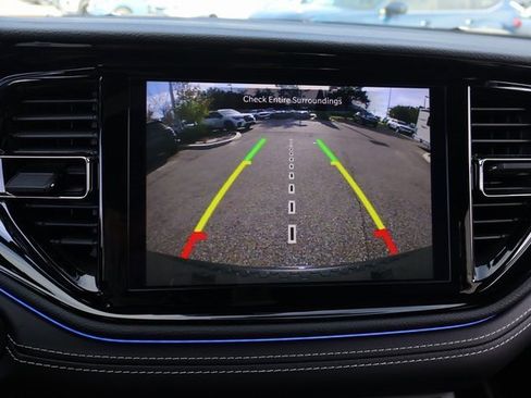 Used 2025 Dodge Durango SRT Hellcat w/ Black Package image 26