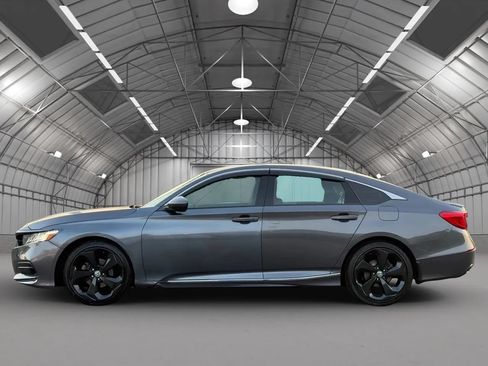 Used 2019 Honda Accord LX image 4