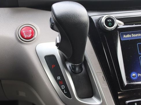 Used 2016 Honda Odyssey SE image 39