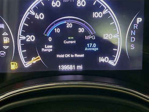 Used 2015 Jeep Grand Cherokee Laredo w/ Quick Order Package 23E AWD/4WD image 15