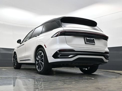 Used 2024 Lincoln Nautilus Reserve w/ Equipment Group 202A image 29