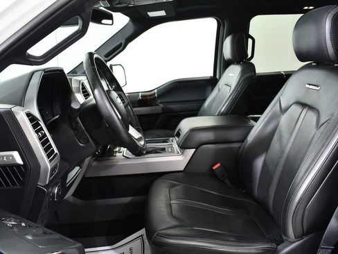 Used 2016 Ford F150 Platinum w/ Equipment Group 701A Luxury AWD/4WD image 6