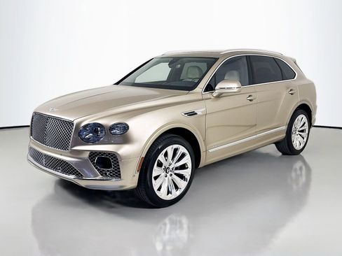 Certified 2023 Bentley Bentayga AWD/4WD image 3