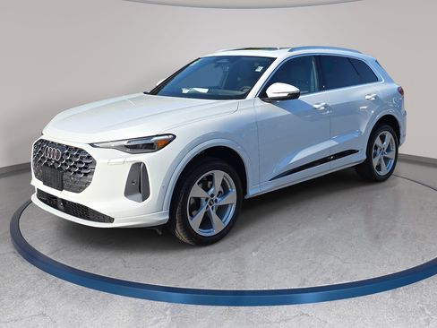 New 2026 Audi Q5 Premium AWD/4WD image 1
