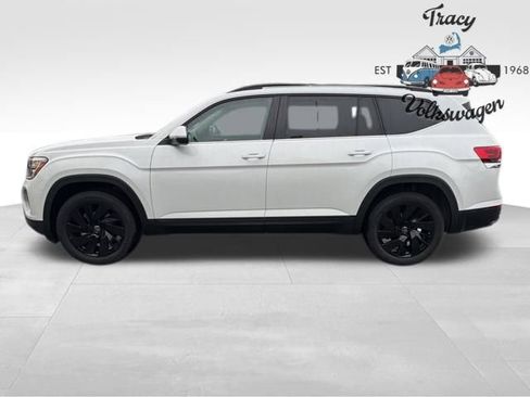 New 2026 Volkswagen Atlas SE image 4