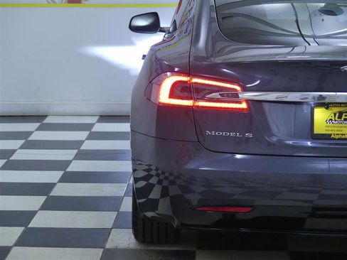 Used 2017 Tesla Model S 75D image 30