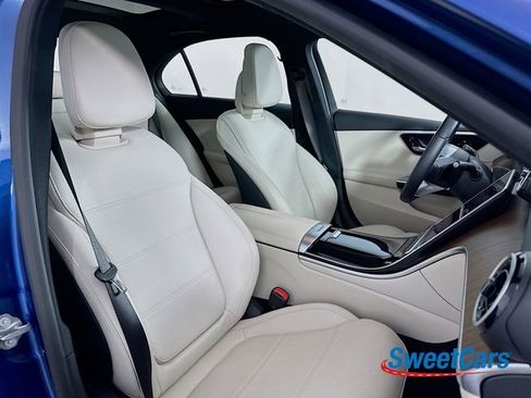 Used 2024 Mercedes-Benz C 300 4MATIC Sedan image 12