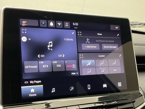 Used 2025 Jeep Compass Trailhawk AWD/4WD image 17