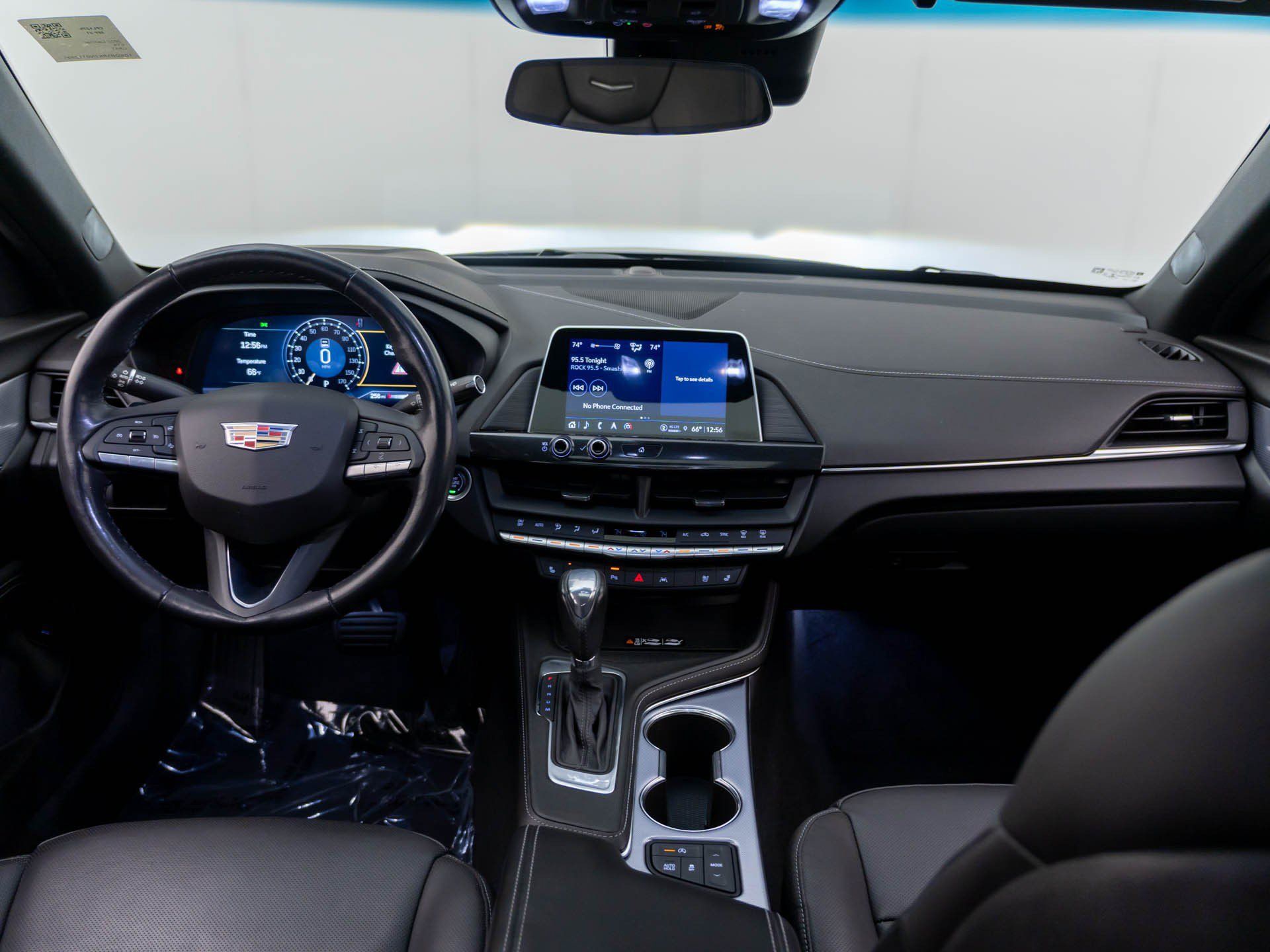 Used 2022 Cadillac CT4 Premium Luxury RWD image 10