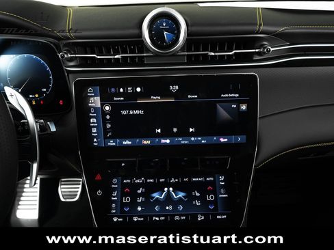 New 2025 Maserati Grecale Modena AWD/4WD image 24