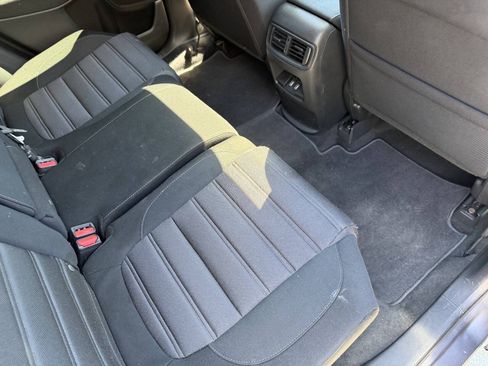 Used 2018 Honda CR-V EX image 24