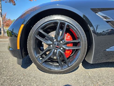 Certified 2016 Chevrolet Corvette Stingray Convertible image 31