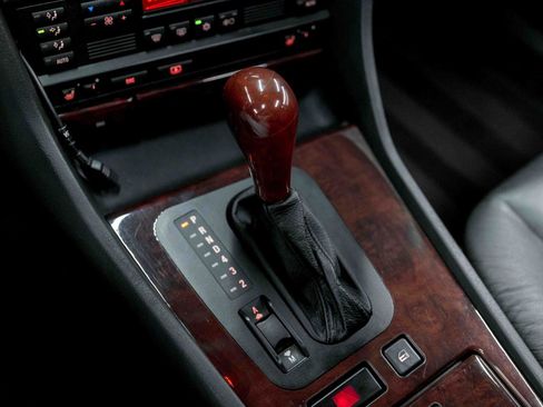 Used 1998 BMW 740iL image 61