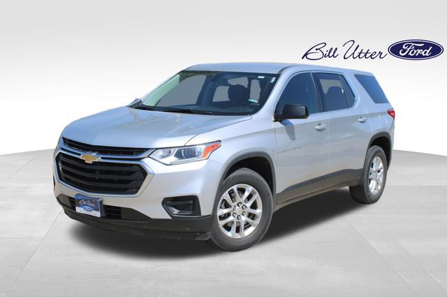 Used 2018 Chevrolet Traverse LS FWD image 1