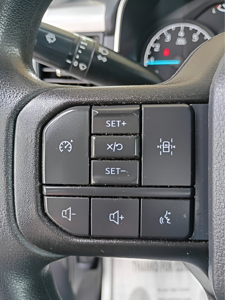 Used 2023 Ford F150 XL w/ XL Chrome Appearance Package AWD/4WD image 3