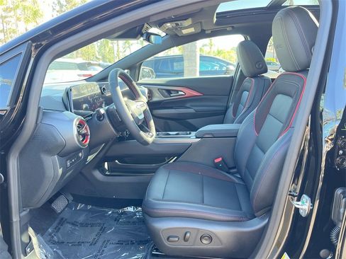 New 2025 Chevrolet Equinox EV RS image 19