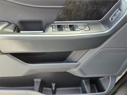 Certified 2023 Ford F150 XLT w/ Equipment Group 301A Mid image 33