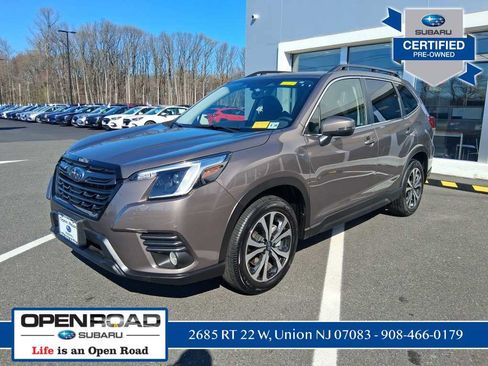 Used 2023 Subaru Forester Limited image 3