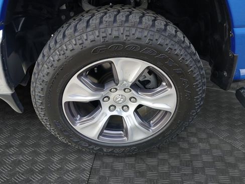 Used 2024 RAM 1500 Laramie image 23