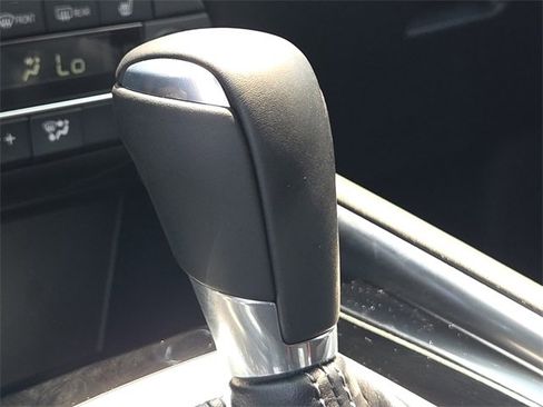 Used 2024 MAZDA CX-5 AWD 2.5 S w/ Premium Package image 21