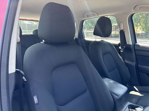 Used 2019 MAZDA CX-5 Sport FWD image 9