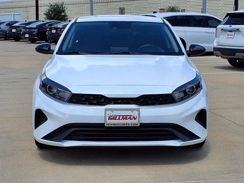 Used 2024 Kia Forte LX FWD image 5