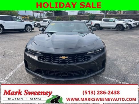 Used 2023 Chevrolet Camaro LT image 3