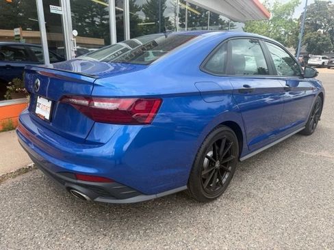 Used 2024 Volkswagen Jetta GLI 40th Anniversary Edition FWD image 7