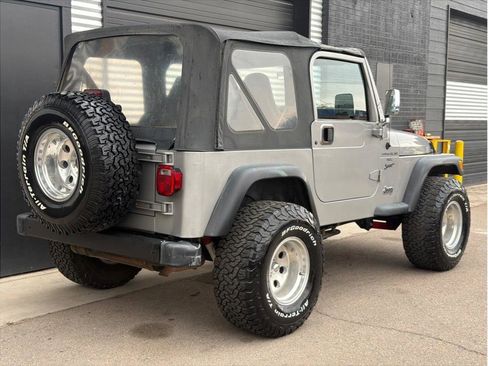 Used 2000 Jeep Wrangler Sport AWD/4WD image 9