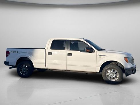Used 2014 Ford F150 XLT w/ Equipment Group 301A Mid image 3