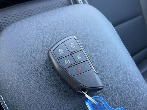 New 2025 Chevrolet Blazer EV LT image 41