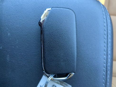 Certified 2025 Kia Seltos EX w/ EX Sunroof Package image 25