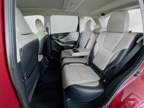 Used 2023 Subaru Forester Limited image 30