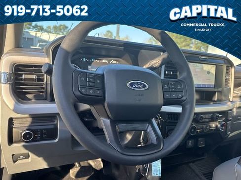 New 2025 Ford F350 XL w/ XL Chrome Package image 23