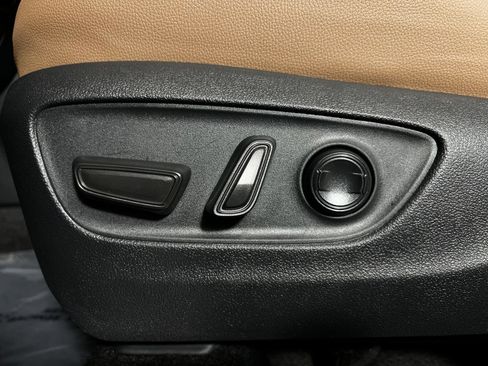 Used 2026 Toyota Grand Highlander AWD image 14