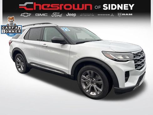 Used 2025 Ford Explorer Active w/ Active Comfort Package AWD/4WD image 7