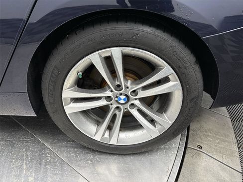 Used 2017 BMW 340i Gran Turismo xDrive image 27