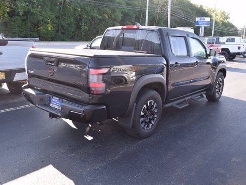 Used 2023 Nissan Frontier PRO-4X w/ Pro Convenience Package AWD/4WD image 4
