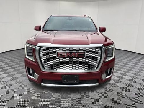 Used 2022 GMC Yukon XL Denali w/ Max Trailering Package AWD/4WD image 12