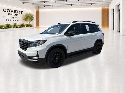 Used 2023 Honda Passport Elite image 4