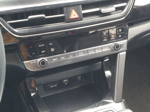 Used 2024 Kia Seltos S FWD image 20