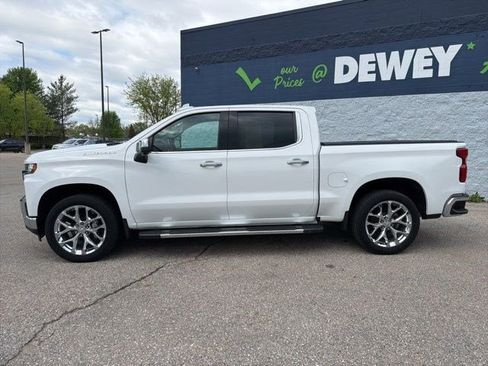 Used 2019 Chevrolet Silverado 1500 LTZ w/ LTZ Premium Package AWD/4WD image 2