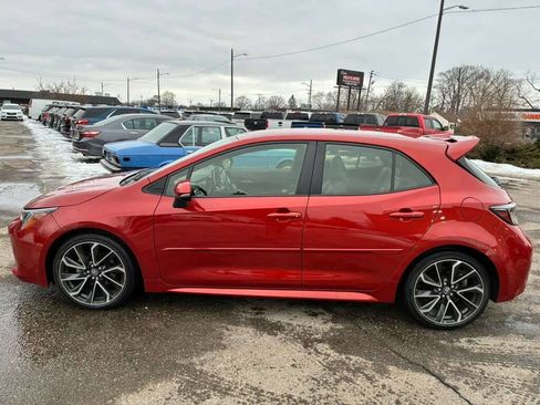 Used 2019 Toyota Corolla XSE image 4