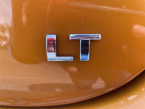 Used 2017 Chevrolet Cruze LT w/ RS Package FWD image 8