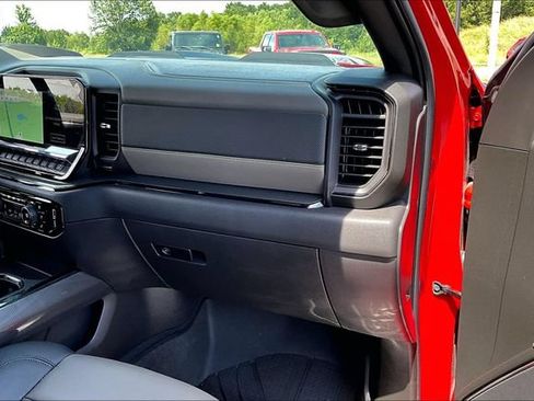 Used 2026 Chevrolet Silverado 1500 ZR2 AWD/4WD image 27